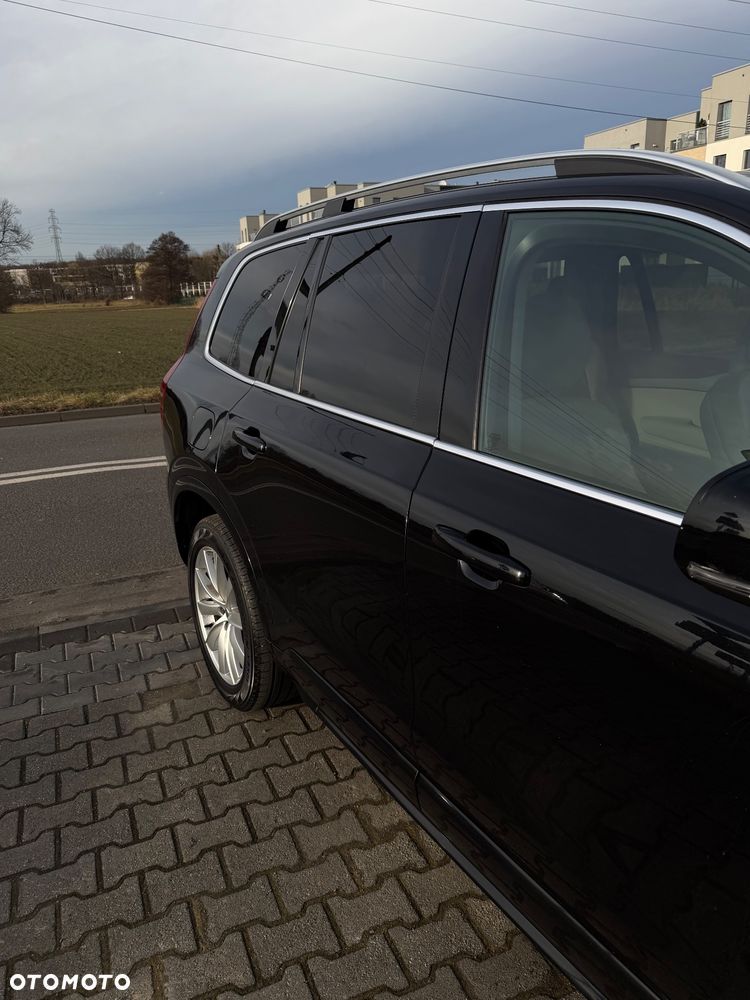 Volvo XC 90 D5 AWD Momentum - 10
