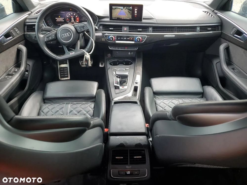 Audi S4 Limousine - 9