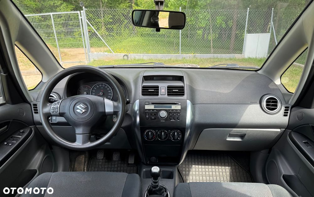 Suzuki SX4 1.9 DDiS DPF 4x2 Comfort - 5