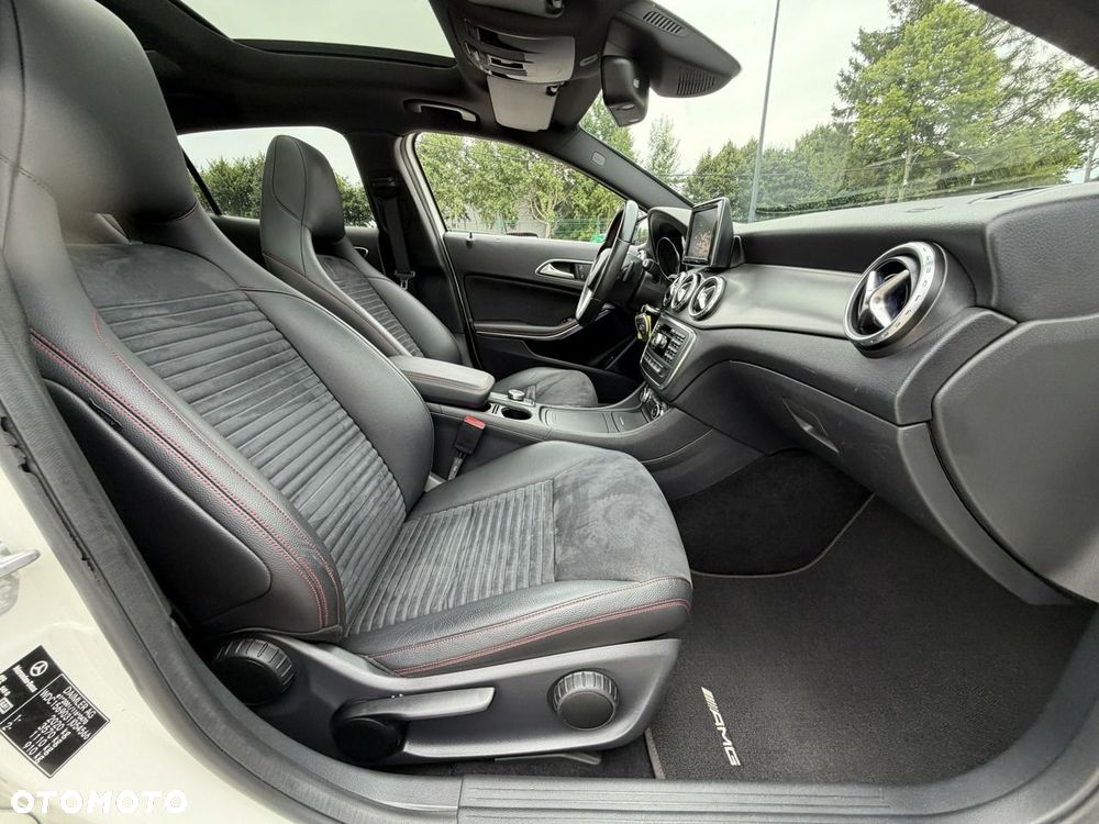 Mercedes-Benz GLA 220 CDI 7G-DCT AMG Line - 36