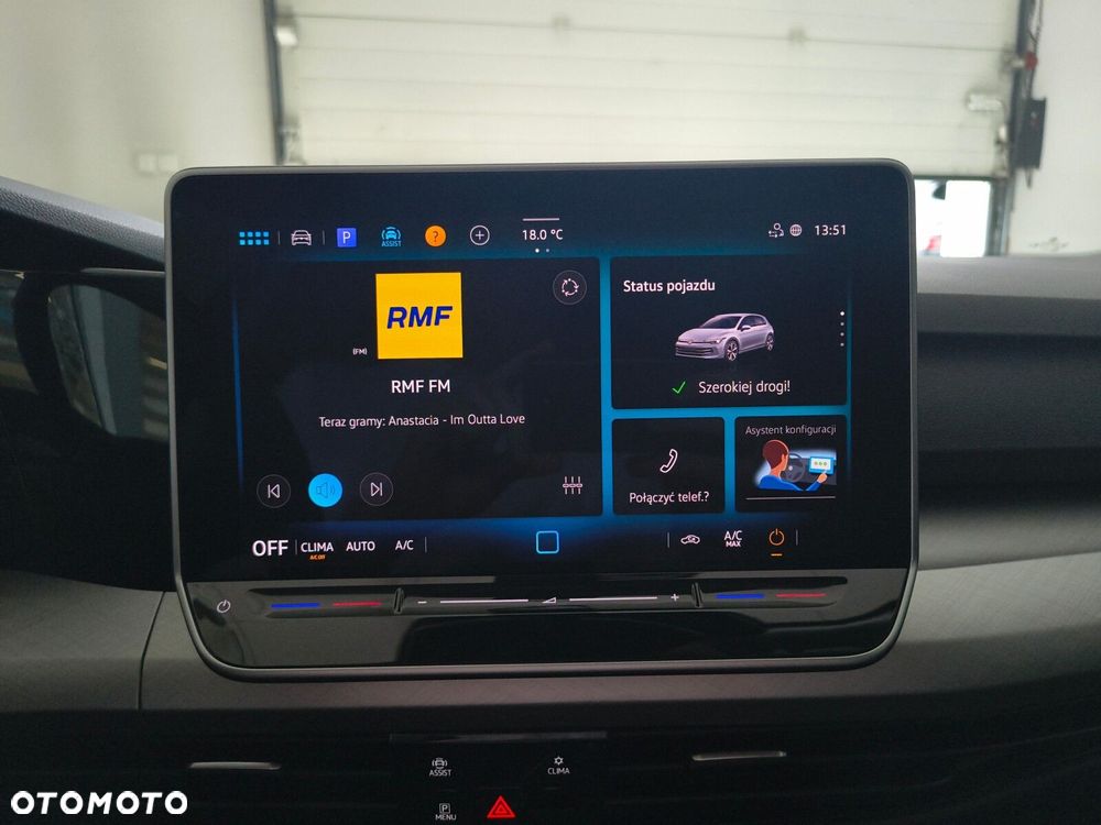 Volkswagen Golf 1.5 eTSI mHEV Pure DSG - 25