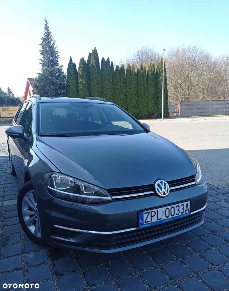 Volkswagen Golf - 3