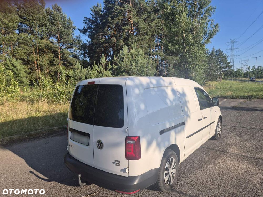 Volkswagen Caddy Maxi - 4