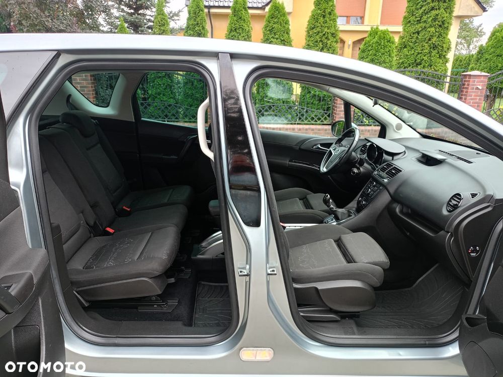 Opel Meriva - 14