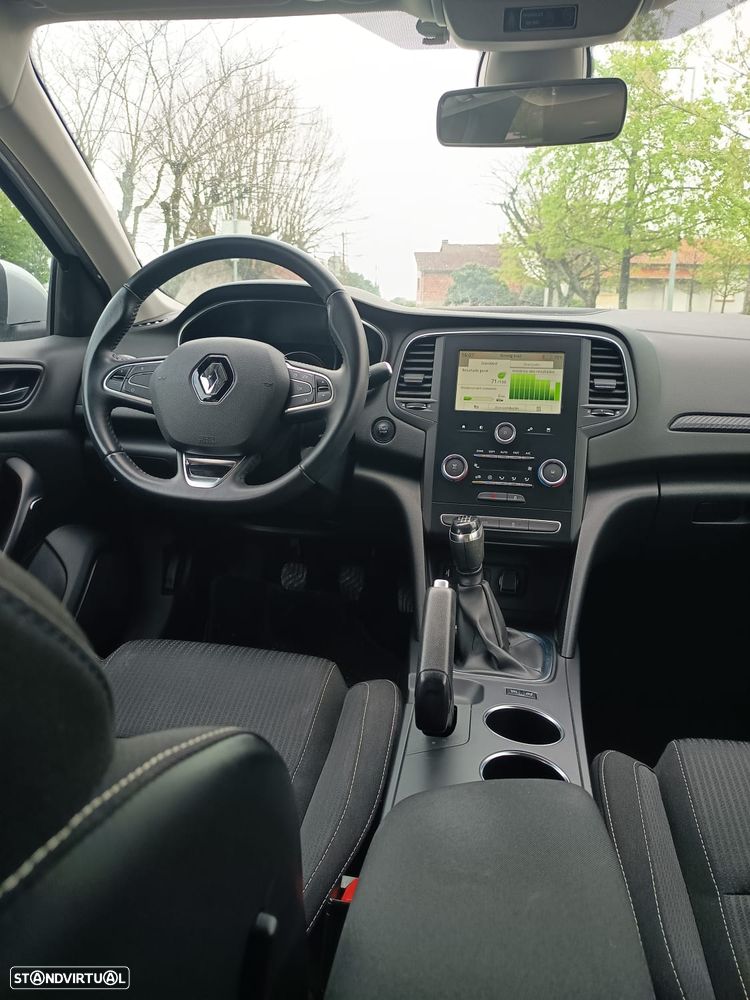 Renault Mégane 1.5 Blue dCi Zen - 10