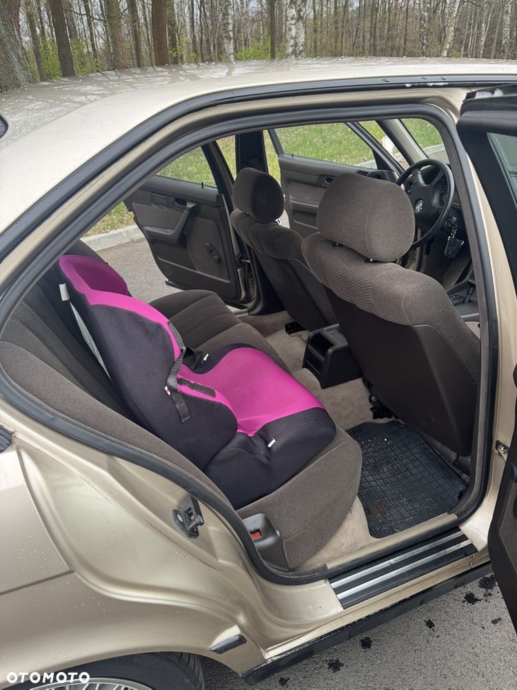 BMW Seria 5 520i - 15