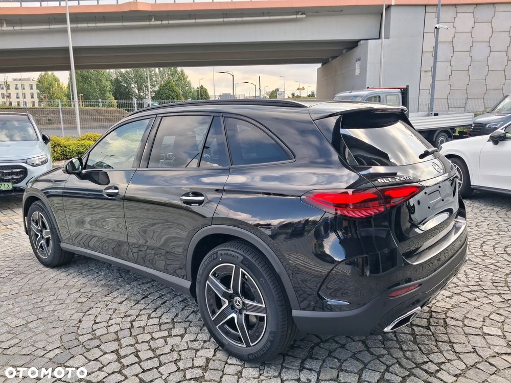 Mercedes-Benz GLC 220 d mHEV 4-Matic AMG Line - 5