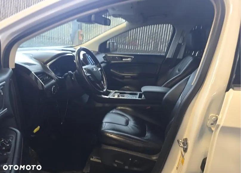 Ford Edge - 7