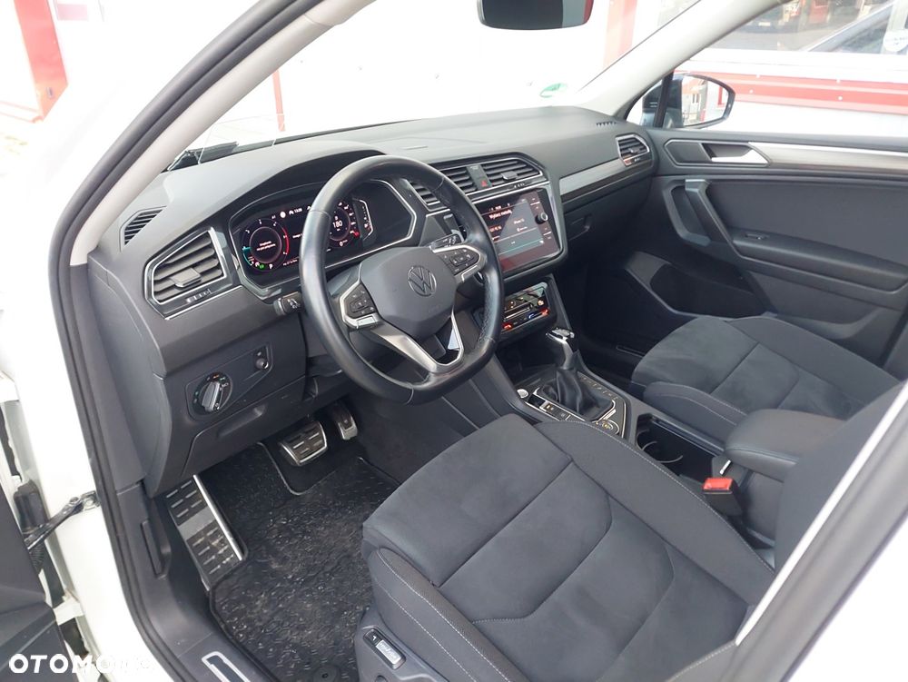 Volkswagen Tiguan - 14