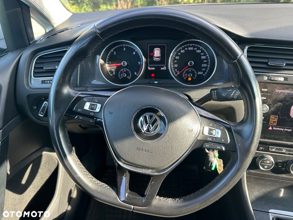 Volkswagen Golf 1.6 TDI (BlueMotion Technology) Comfortline - 13