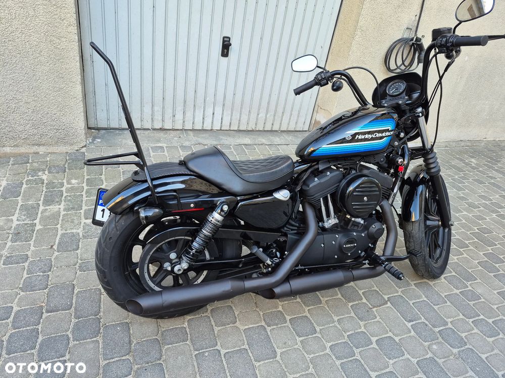 Harley-Davidson Sportster Iron 1200 - 2
