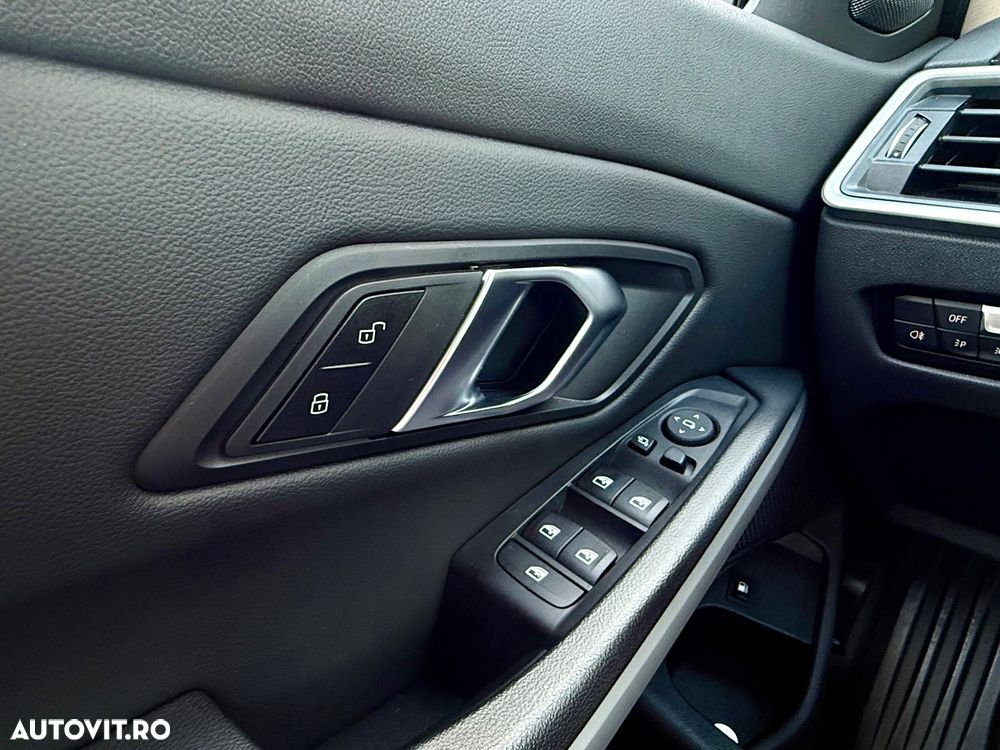 BMW Seria 3 330e AT PHEV - 23