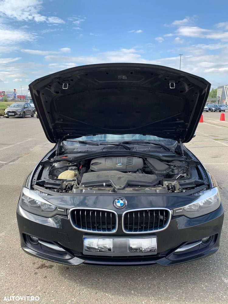 BMW Seria 3 318d Blue Performance Sport Line - 9