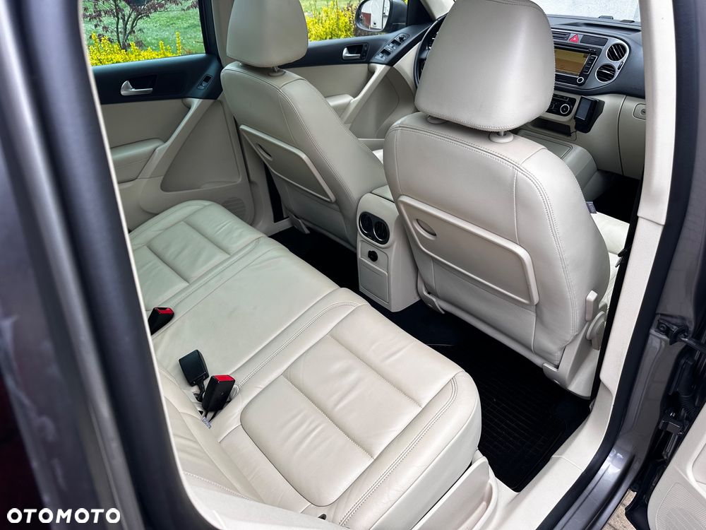 Volkswagen Tiguan 2.0 TDI DPF 4Motion Track & Style - 28