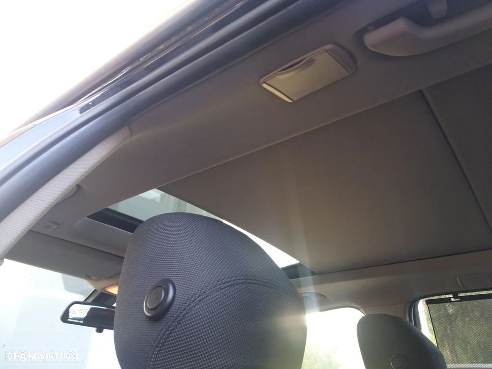 BMW 320 d Touring Advantage Auto - 29