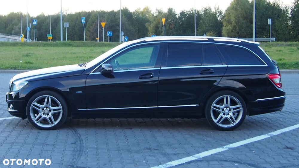 Mercedes-Benz C-Class 2010 photo 5