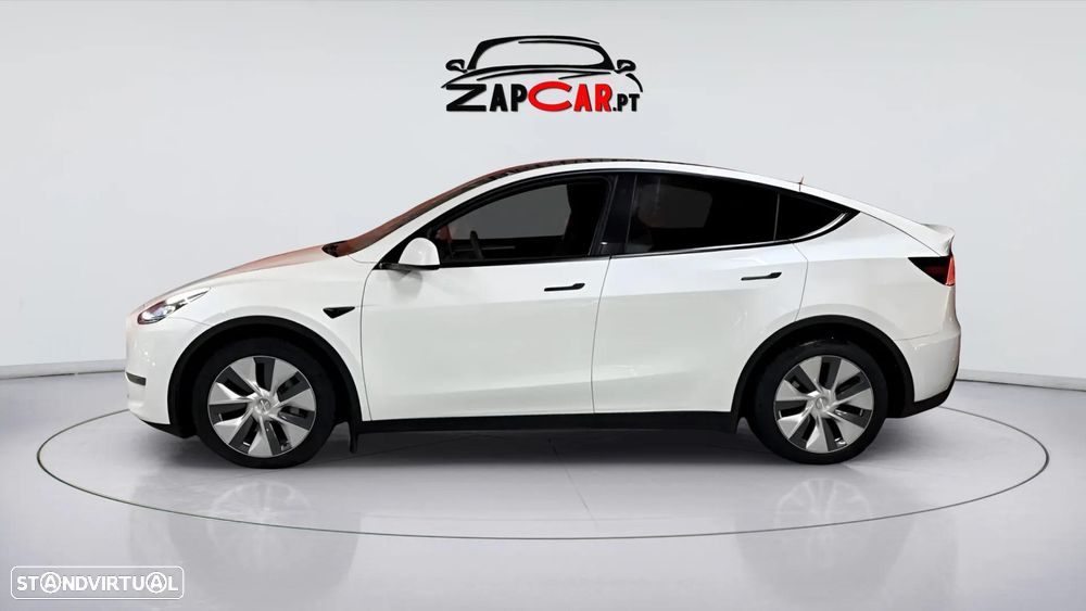 Tesla Model Y RWD - 3