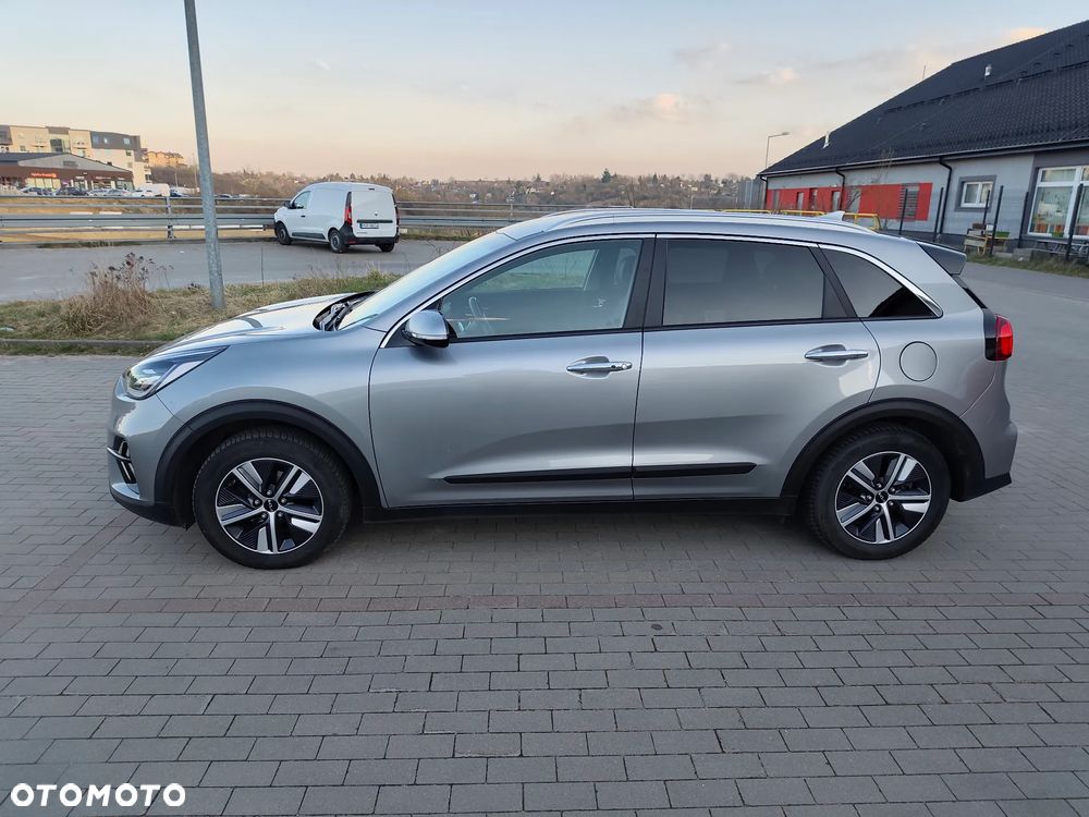 Kia Niro 1.6 GDI Hybrid Business Line - 4