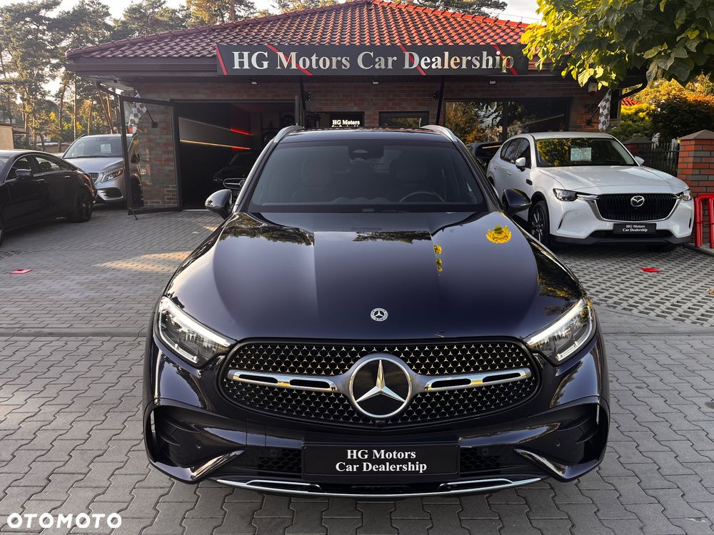 Mercedes-Benz GLC 300 4Matic 9G-TRONIC AMG Line Advanced - 22