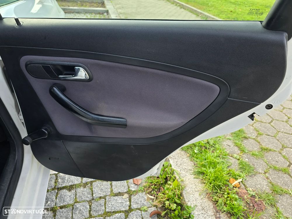 SEAT Ibiza 1.4 TDI Sport - 23