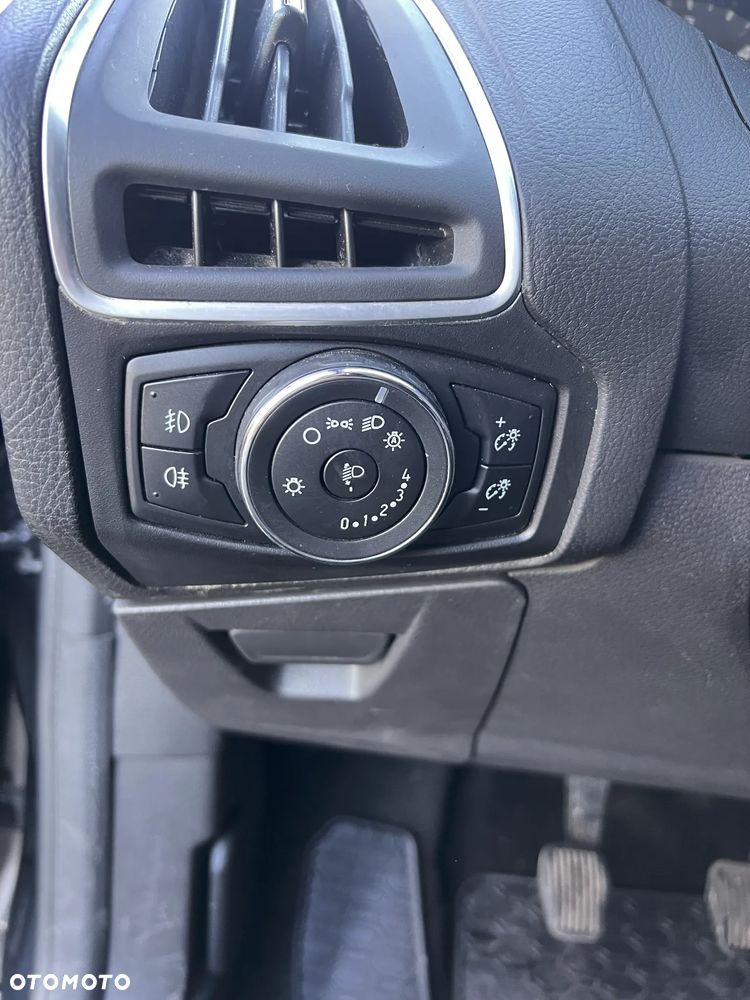 Ford Focus 2.0 TDCi Titanium - 12