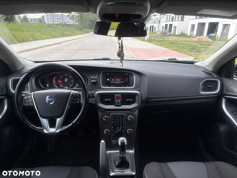 Volvo V40 - 6