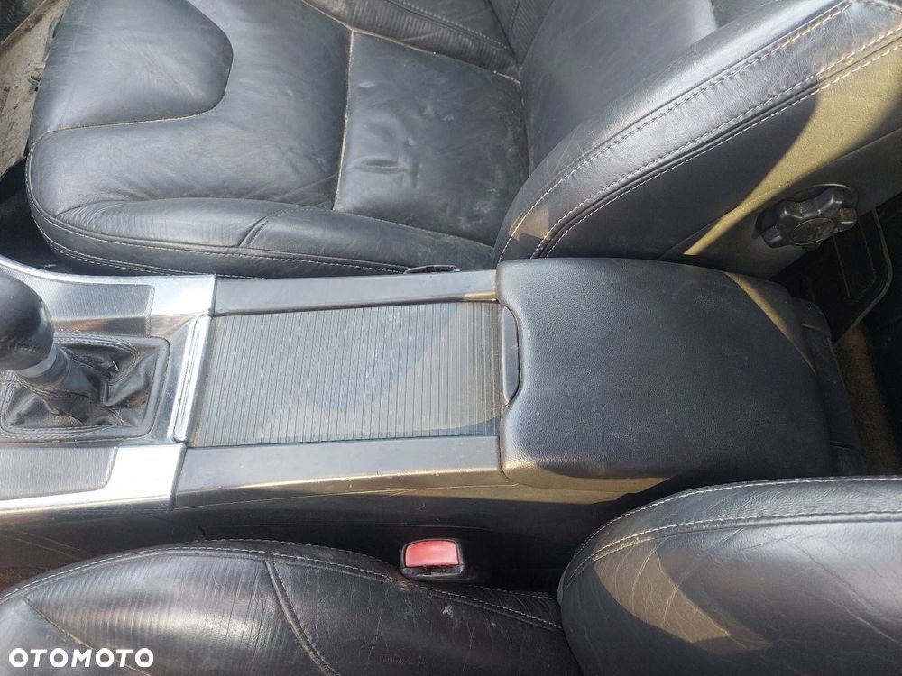 TUNEL ŚRODKOWY PODŁOKIETNIK VOLVO XC60 I LIFT - 1