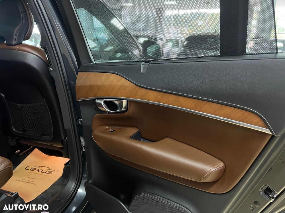 Volvo XC 90 T8 AWD Recharge Geartronic Inscription Edition - 18