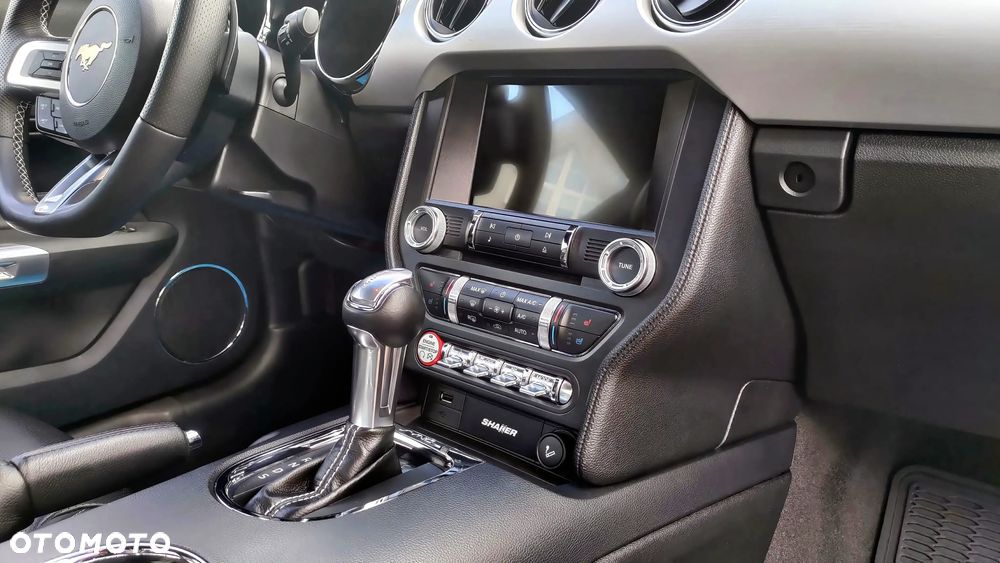 Ford Mustang 5.0 V8 GT - 25