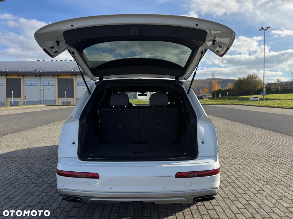 Audi Q7 3.0 TFSI Quattro Tiptronic - 33