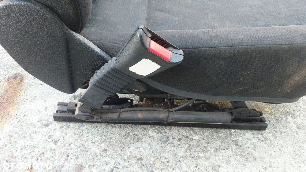 Fotel kierowcy pasażera kanapa trzeci rząd Opel Zafira A - 7 miejsc - 7