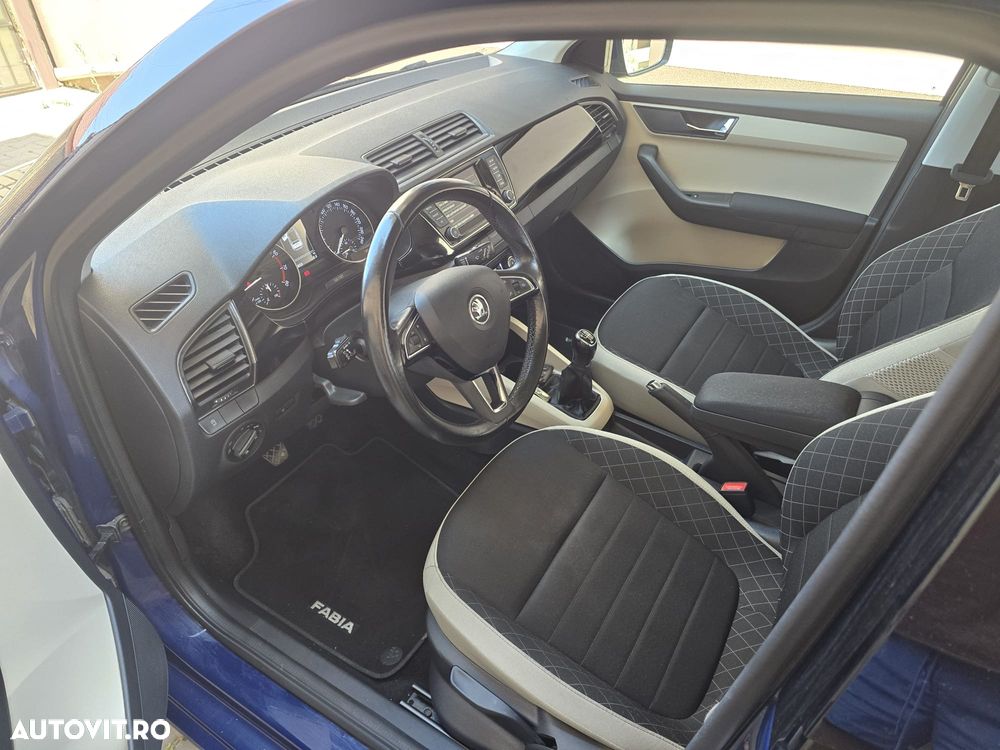 Skoda Fabia 1.2 TSI Ambition - 11