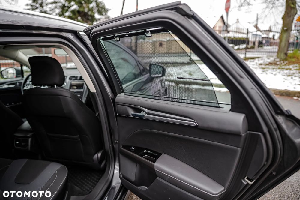 Ford Mondeo 2.0 TDCi STart-Stopp PowerShift-Aut Titanium - 17