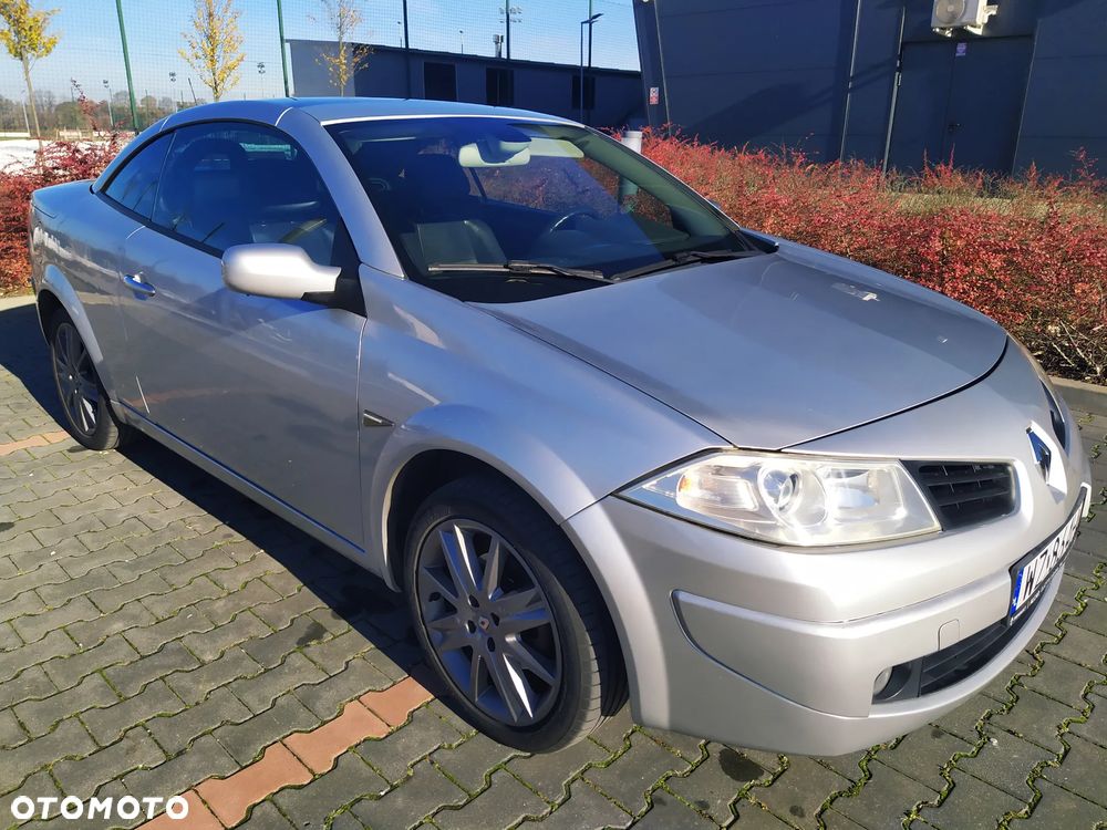 Renault Megane 1.6 16V Dynamique - 1