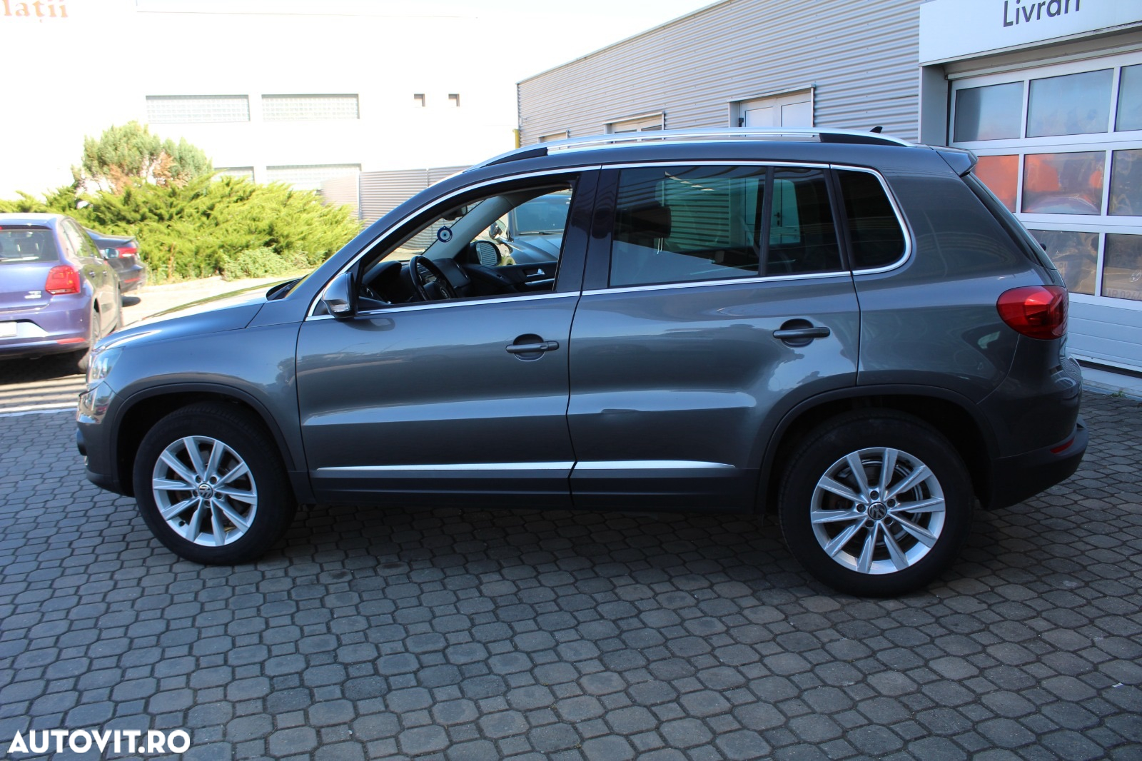 Volkswagen Tiguan 2.0 TDI 4Motion BMT Track & Style - 8