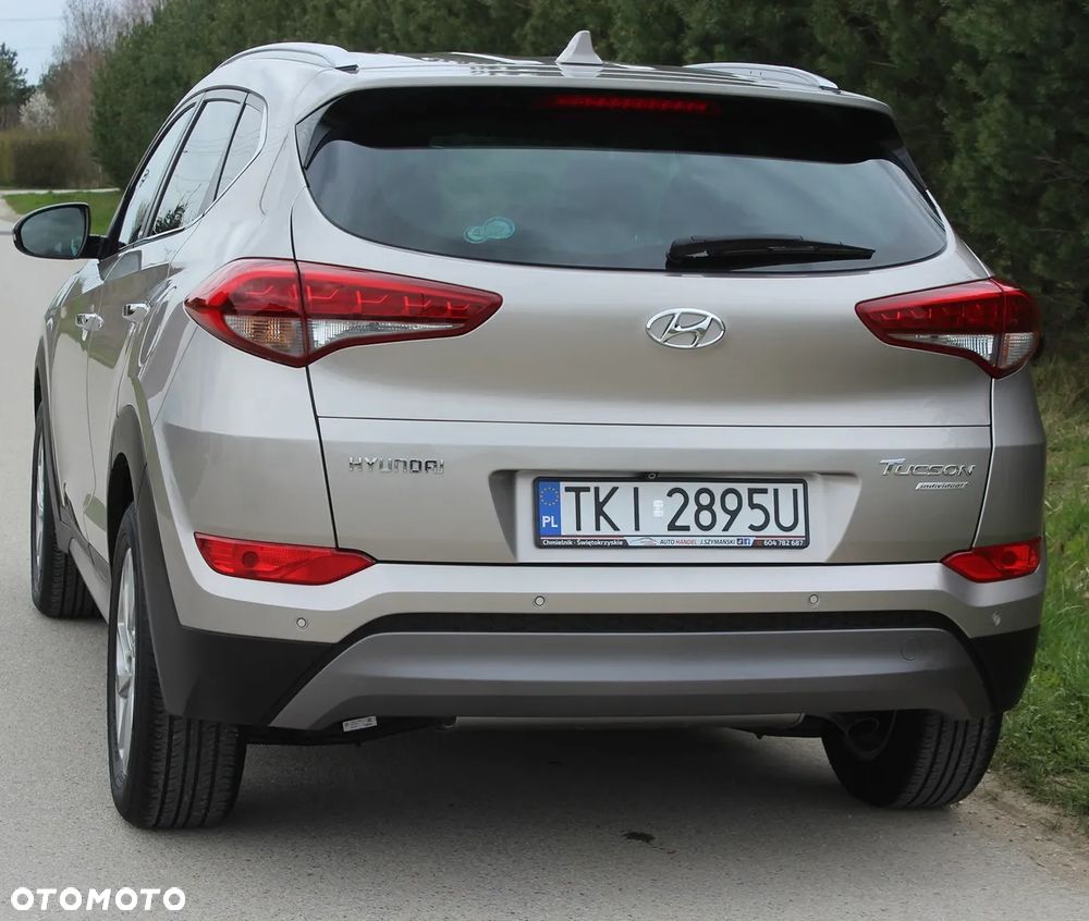 Hyundai Tucson blue 1.7 CRDi 2WD DCT Premium - 10