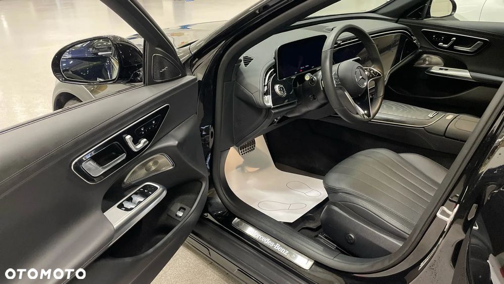 Mercedes-Benz Klasa E 300 de PHEV 4-Matic Avantgarde 9G-Tronic - 6
