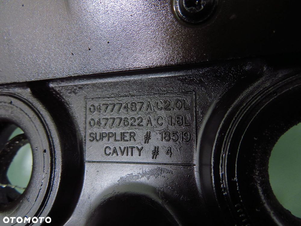 POKRYWA ZAWORÓW CHRYSLER NEON II 2.0 16V  04777487AC 04777622AC - 2