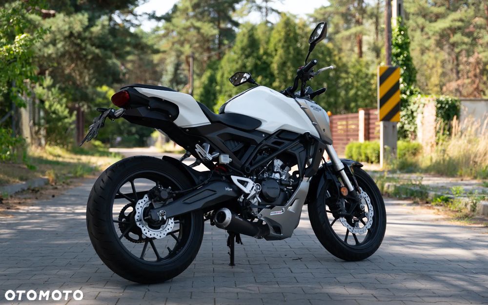 Honda CB - 4