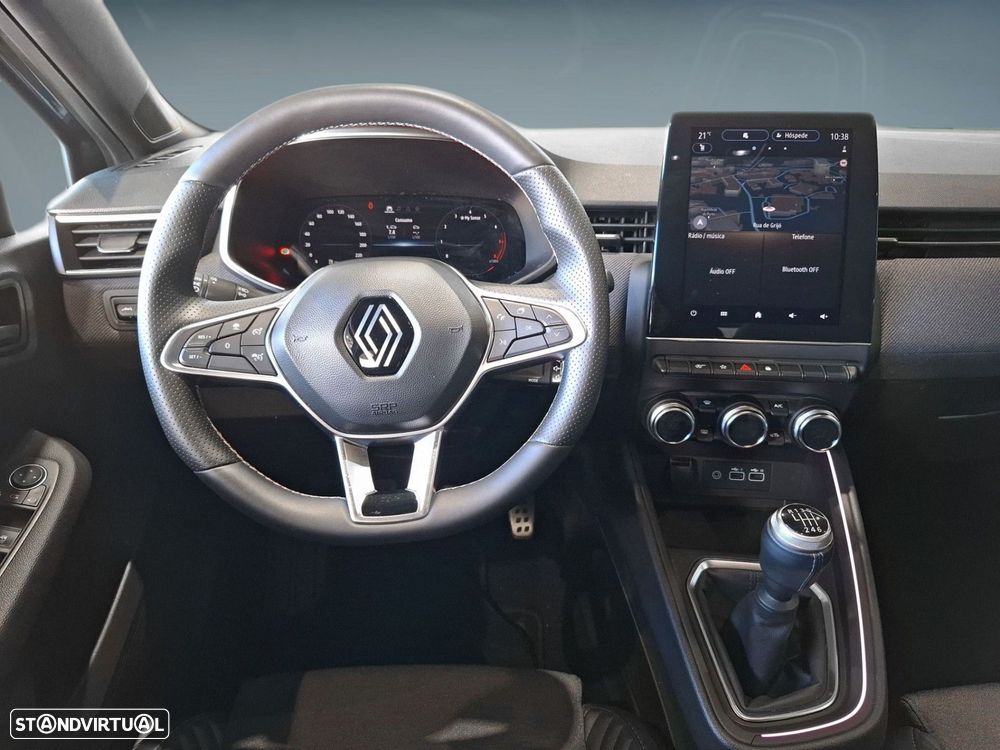 Renault Clio - 11