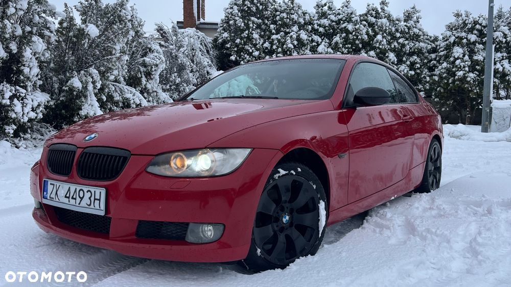 BMW Seria 3 320d - 25
