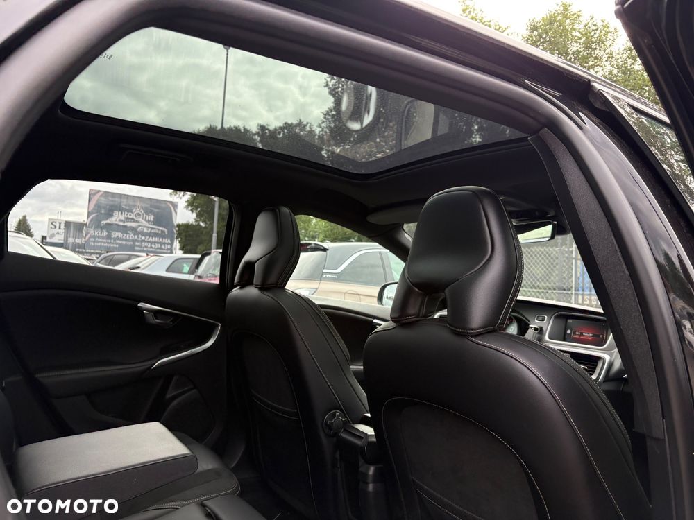 Volvo V40 T3 Geartronic RDesign - 9