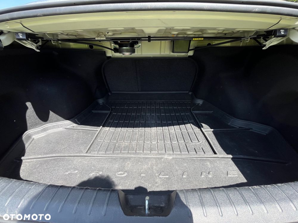 Kia Optima 1.6 T-GDI L DCT - 19