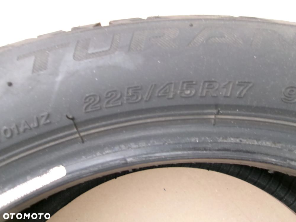 Opony BRIDGESTONE Turanza T001 225/45R17 - 3