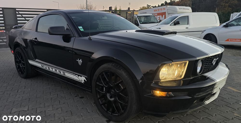Ford Mustang - 28