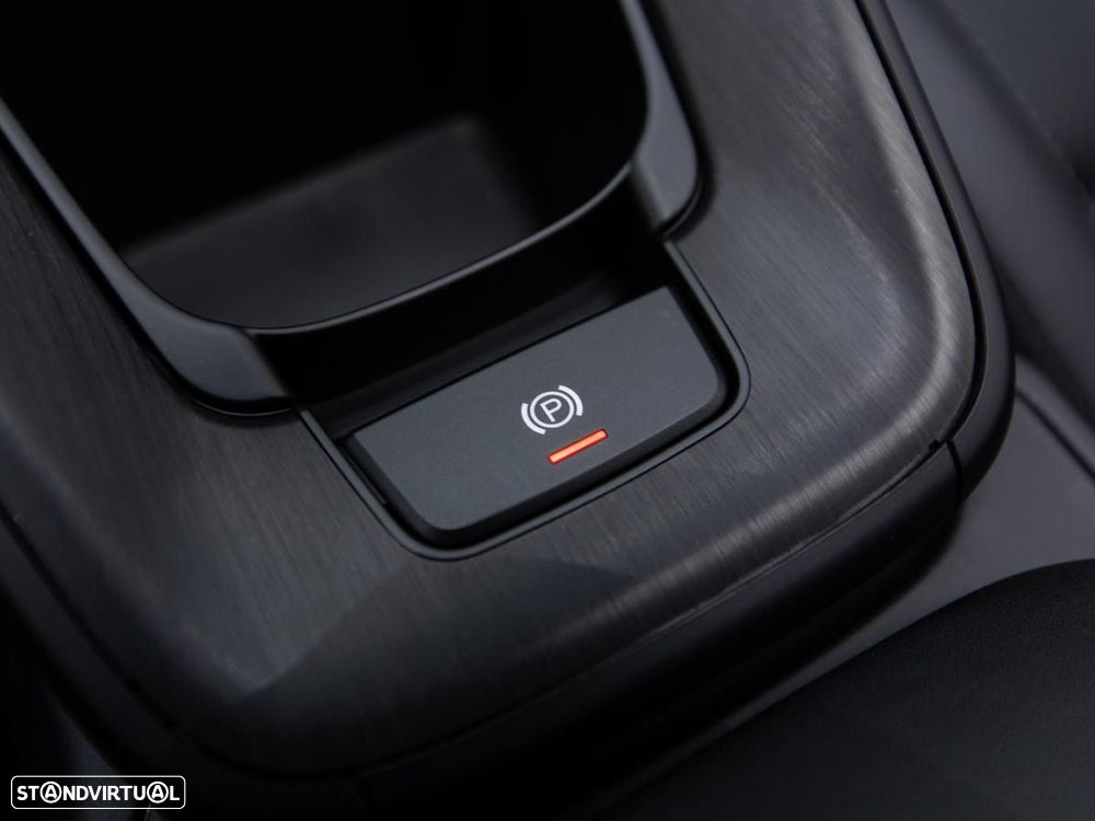 Porsche 911 (992) Carrera 4 GTS PDK - 34