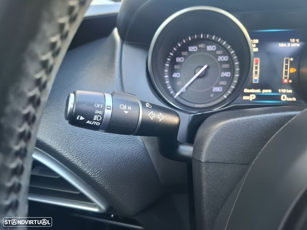 Jaguar XE 2.0 D Prestige Aut. - 24