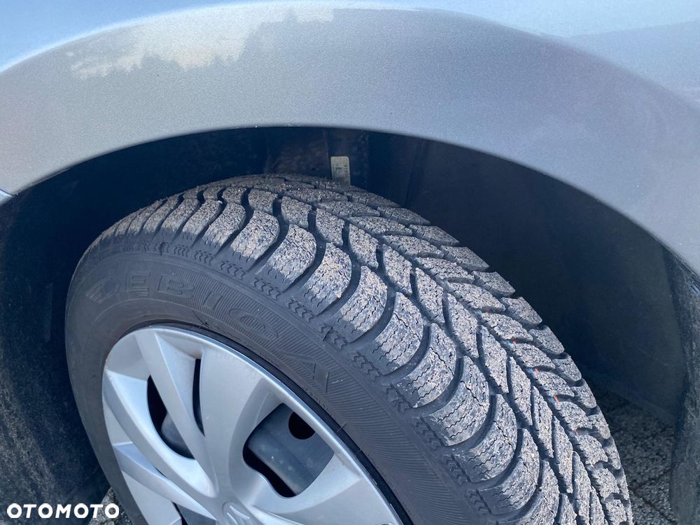 Suzuki Swift 1.2 Premium Plus CVT - 11