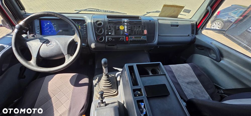 Mercedes-Benz ATEGO - 11