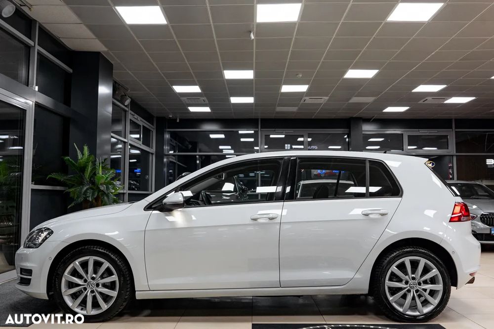 Volkswagen Golf 1.4 TSI BlueMotion Technology DSG Highline - 39